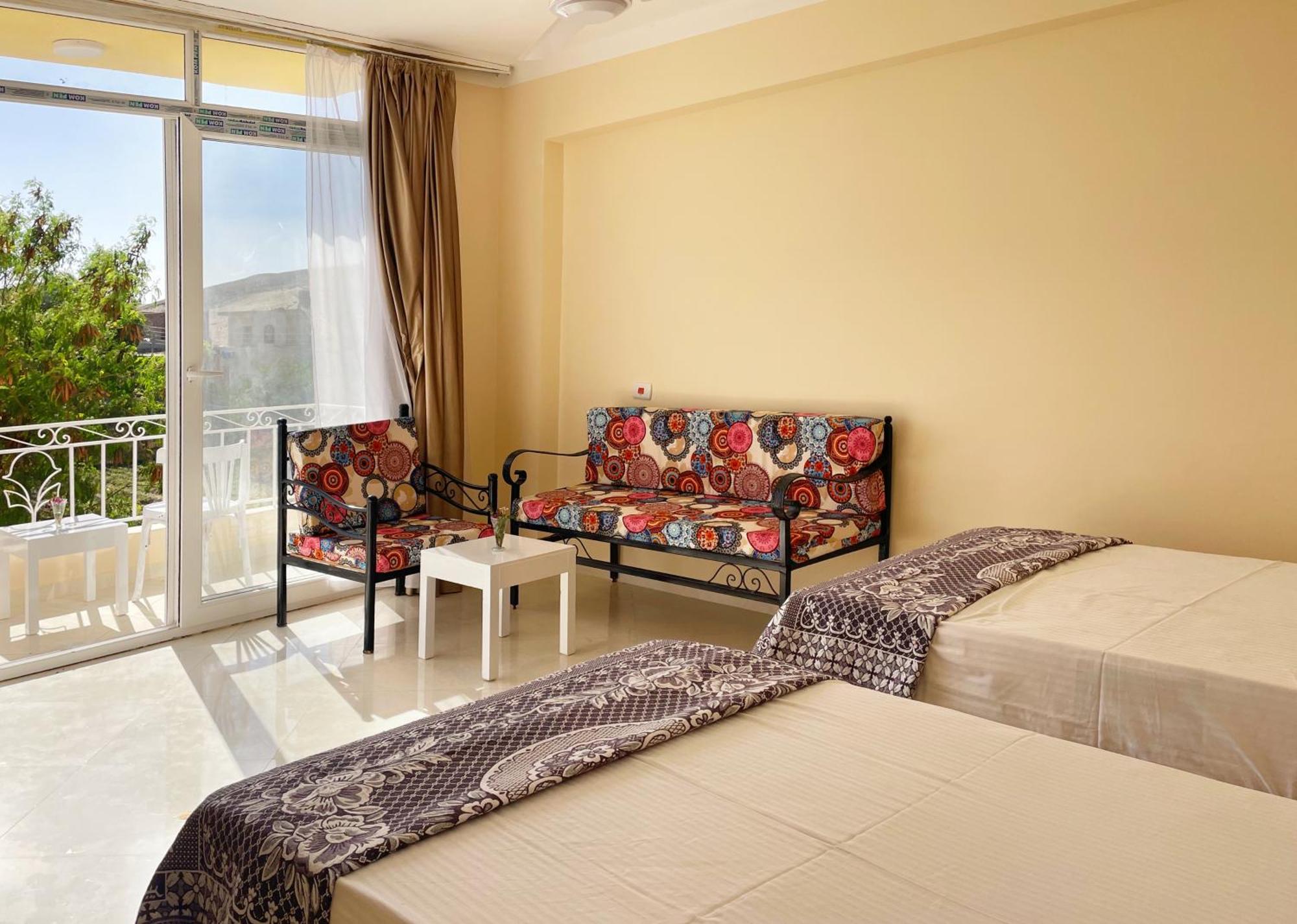 Karima House Hotel Luxor Exterior photo